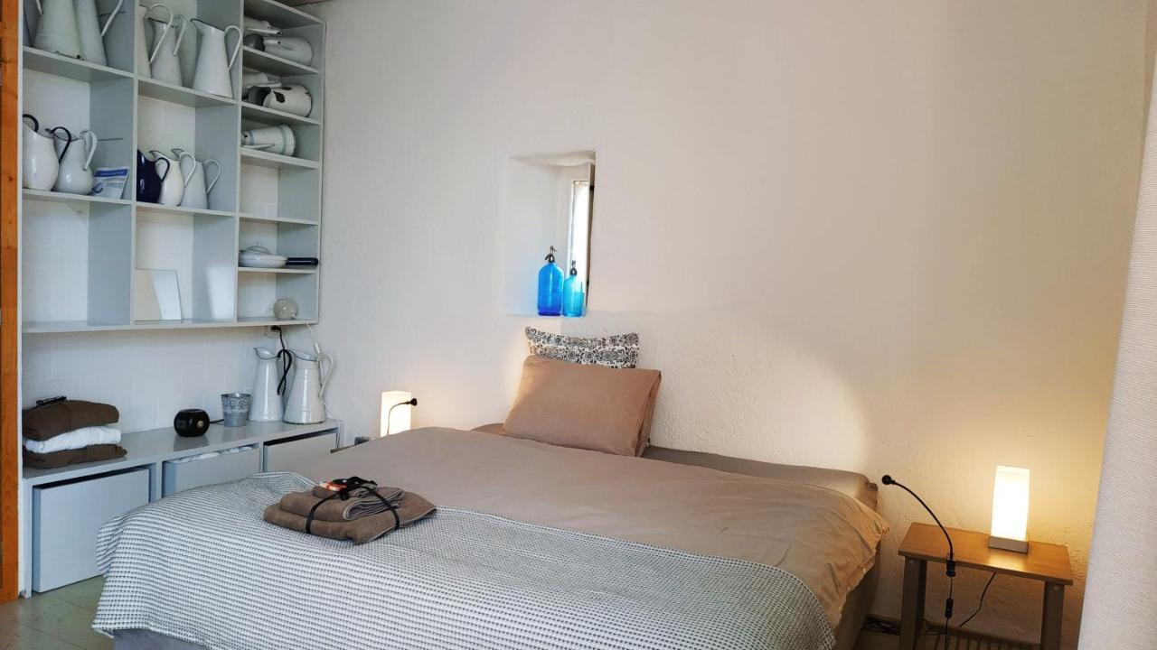 Blue Wall Bnb Gebenstorf Екстер'єр фото
