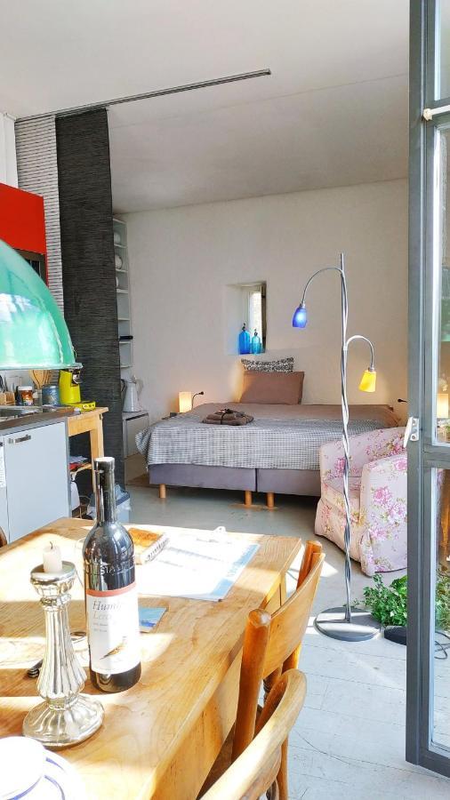 Blue Wall Bnb Gebenstorf Екстер'єр фото